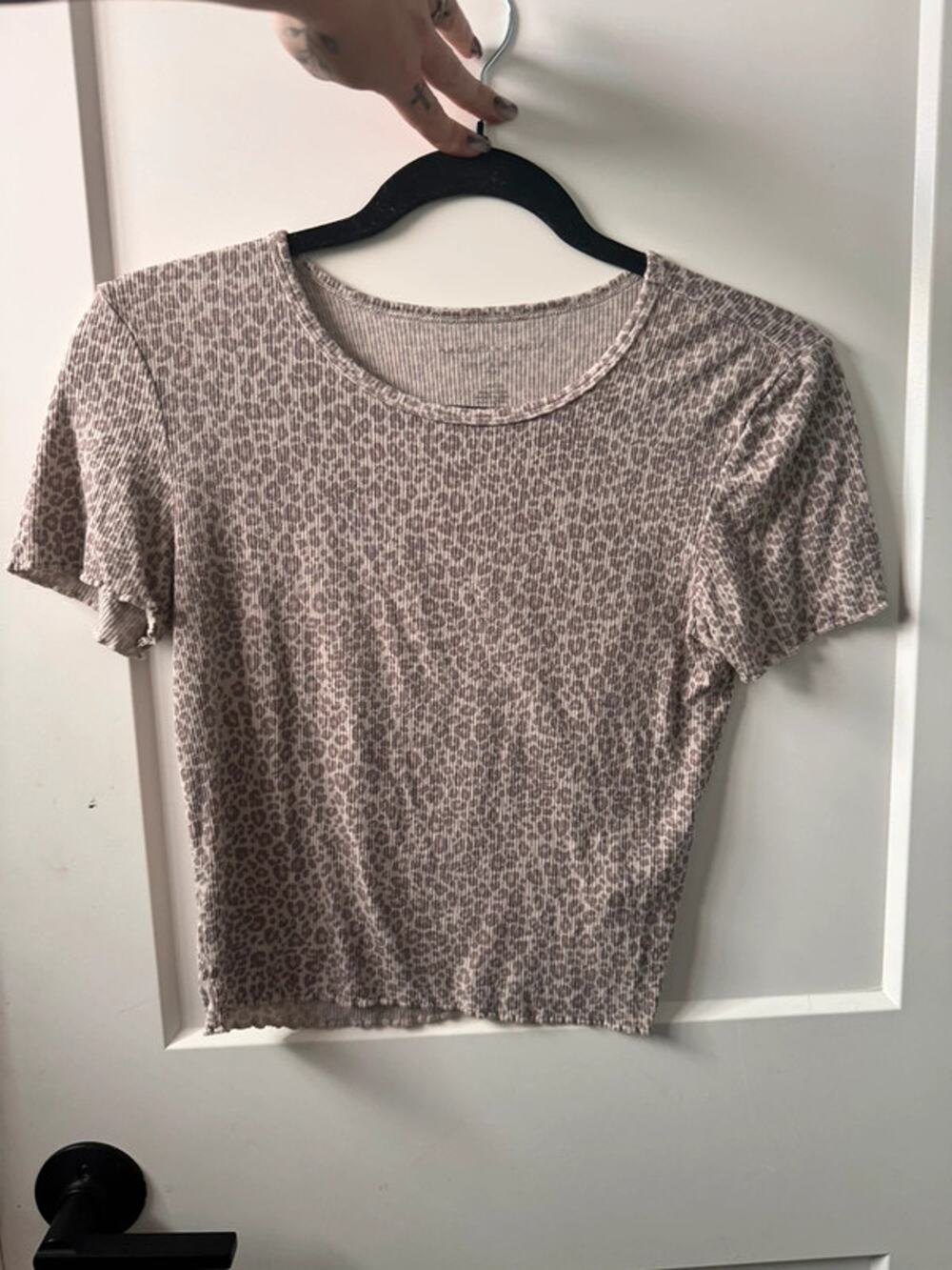American eagle chatty print shirt size small